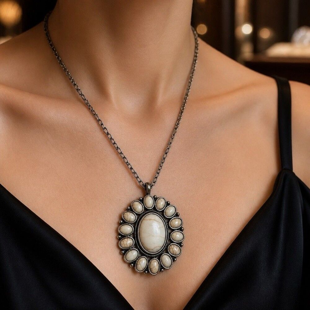 Western Boho Cowgirl. SEMI-PRECIOUS HOWLITE STONE NECKLACE PENDANT, EARRING SET